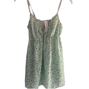 Forever 21 Medium Lingerie Vintage Style Green